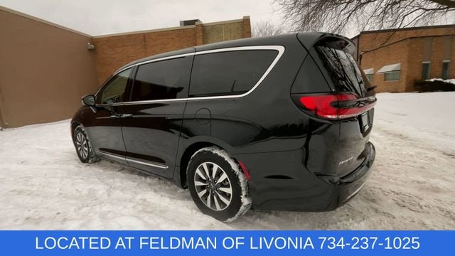 2023 Chrysler Pacifica Hybrid Limited