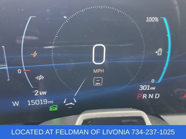 2025 Cadillac OPTIQ Luxury 2