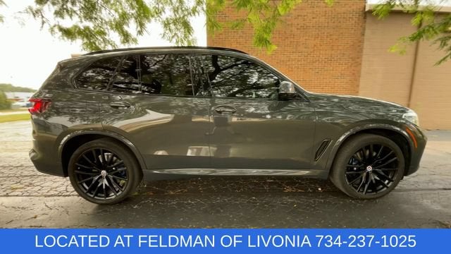 2023 BMW X5 M50i