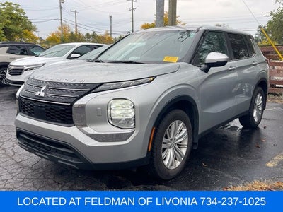 2024 Mitsubishi Outlander ES 2.5 S-AWC