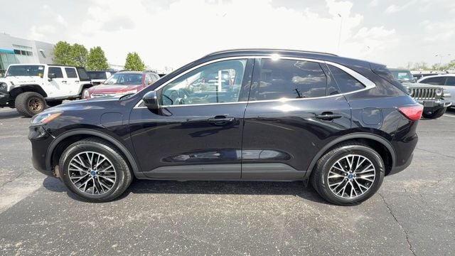 2022 Ford Escape Plug-In Hybrid Titanium
