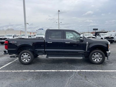 2023 Ford F-350SD Lariat