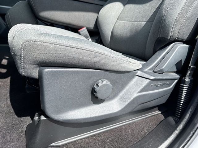 2021 Ford F-150 Base