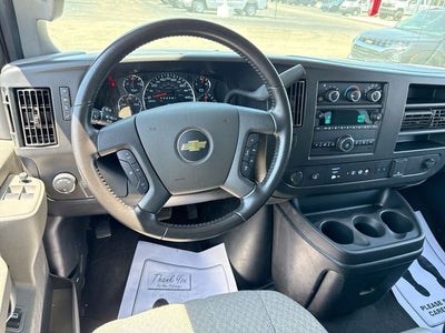 2022 Chevrolet Express 2500 LT Passenger