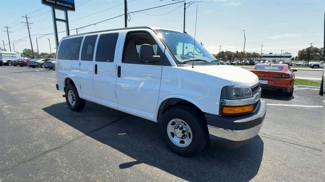 2022 Chevrolet Express 2500 LT Passenger