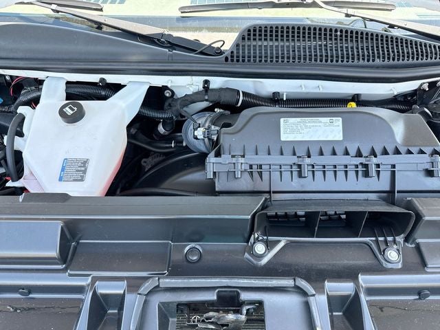 2022 Chevrolet Express 2500 LT Passenger