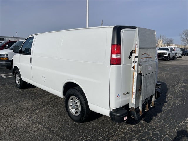 2021 Chevrolet Express 3500 Work Van Cargo