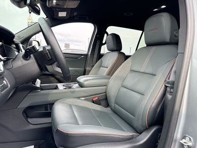 2024 GMC Acadia AT4