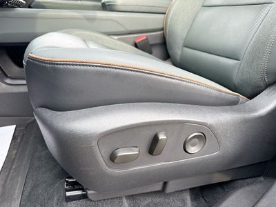2024 GMC Acadia AT4