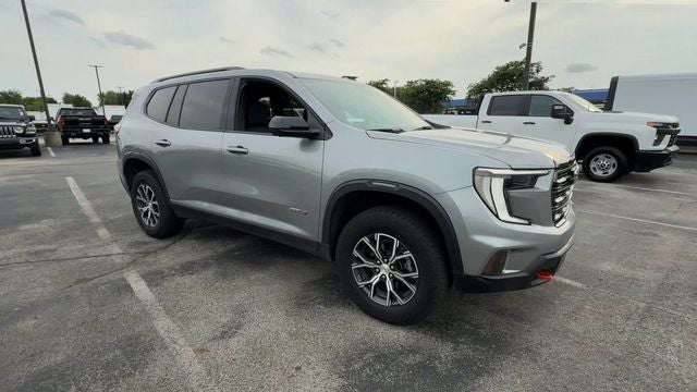 2024 GMC Acadia AT4