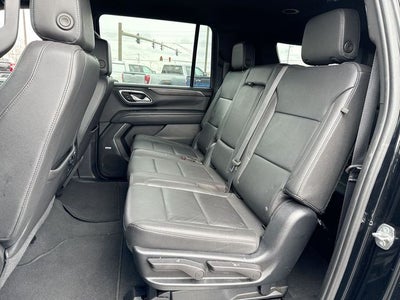 2023 Chevrolet Suburban LT