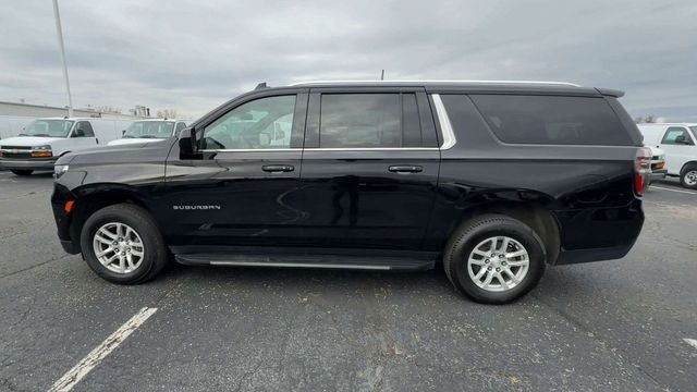 2023 Chevrolet Suburban LT