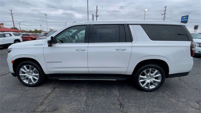 2023 Chevrolet Suburban High Country