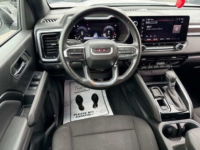 2024 GMC Canyon Elevation