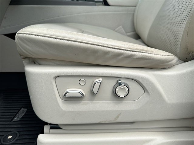 2022 Cadillac Escalade ESV Premium Luxury Platinum