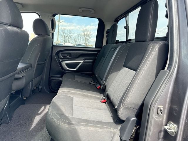 2017 Nissan Titan XD SV