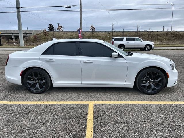 2021 Chrysler 300 S