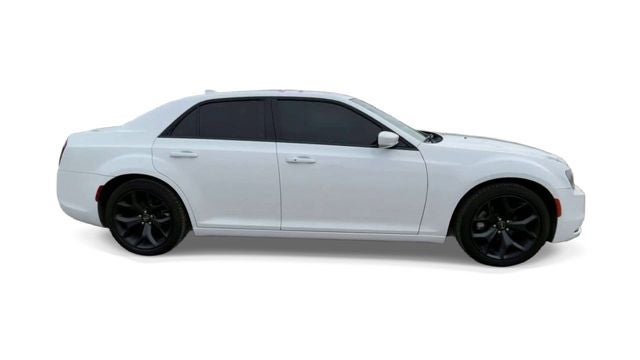 2021 Chrysler 300 S