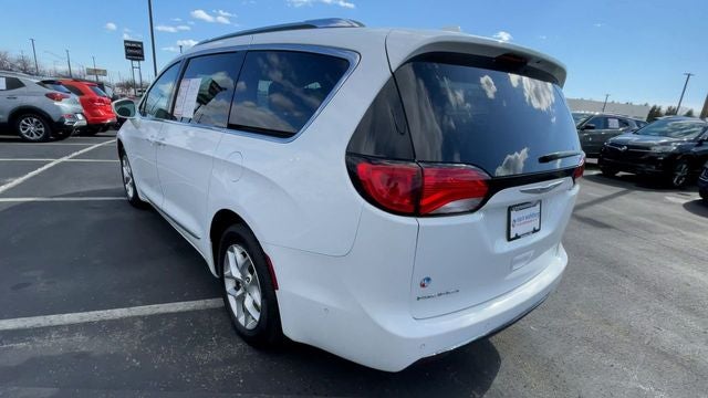 2019 Chrysler Pacifica Touring L Plus
