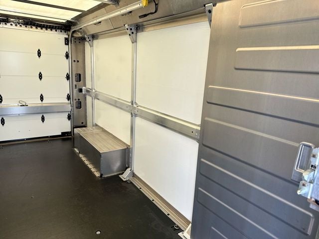 2024 BrightDrop Zevo 600 Base
