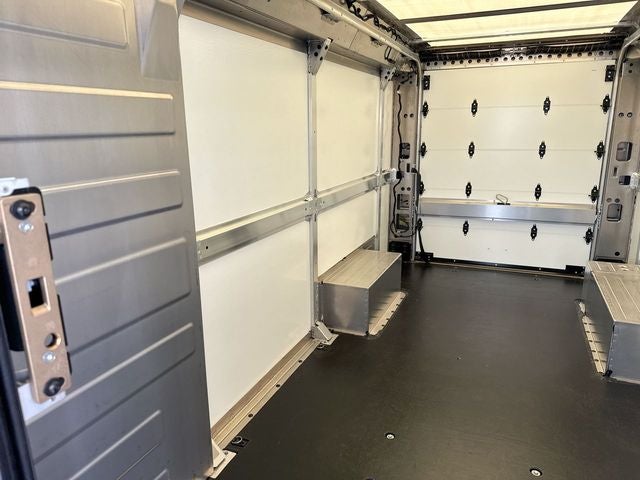 2024 BrightDrop Zevo 600 Base