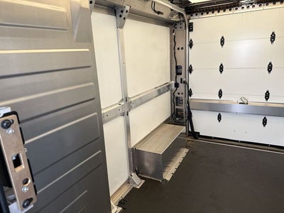 2024 BrightDrop Zevo 400 Base