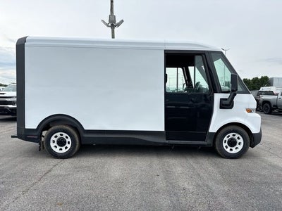 2024 BrightDrop Zevo 400 Base