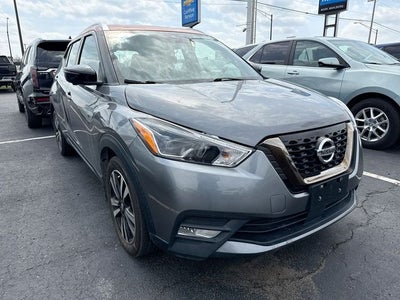 2020 Nissan Kicks SR