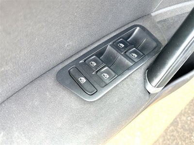 2019 Volkswagen Golf Base