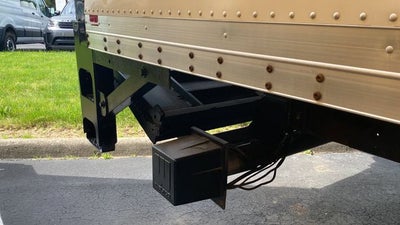 2015 Hino 26FT BOX TRUCK Base