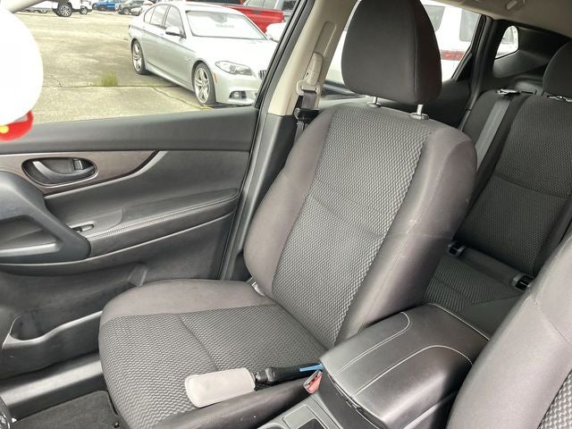 2022 Nissan Rogue Sport S