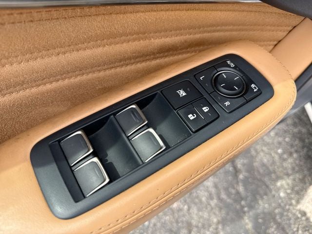 2022 Lexus LS 500 Base
