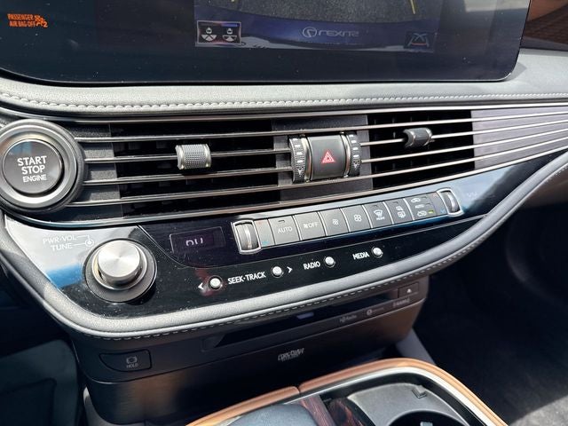 2022 Lexus LS 500 Base