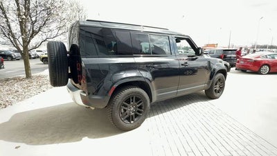 2025 Land Rover Defender 110 S