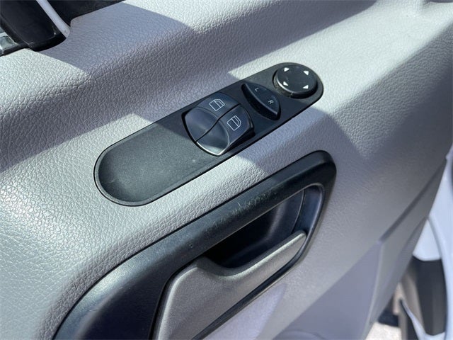 2016 Mercedes-Benz Sprinter 3500 Cargo 170 WB