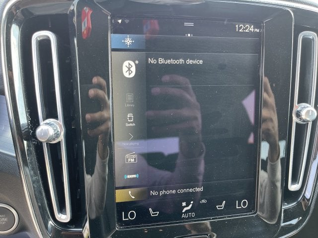 2021 Volvo XC40 Momentum