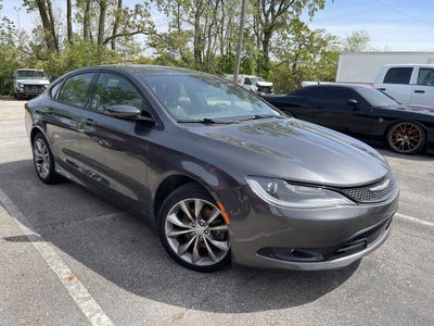 2015 Chrysler 200 S