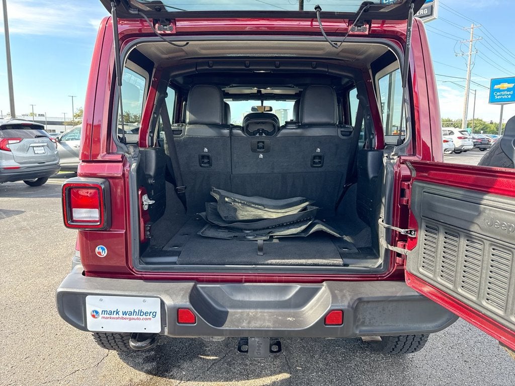 2021 Jeep Wrangler Unlimited Sahara Altitude 4x4