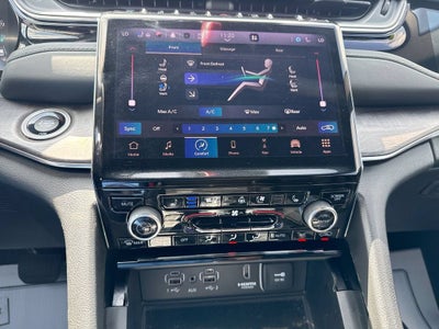 2022 Jeep Grand Cherokee 4xe Overland 4x4