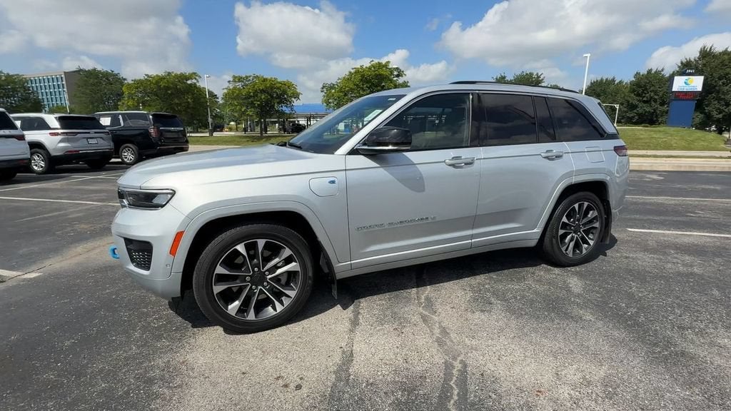 2022 Jeep Grand Cherokee 4xe Overland 4x4