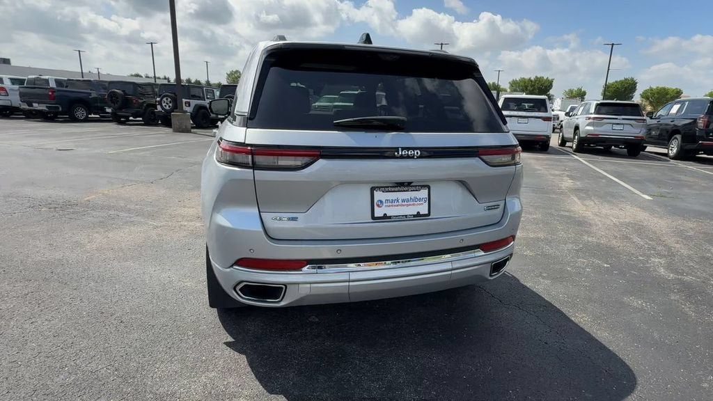 2022 Jeep Grand Cherokee 4xe Overland 4x4
