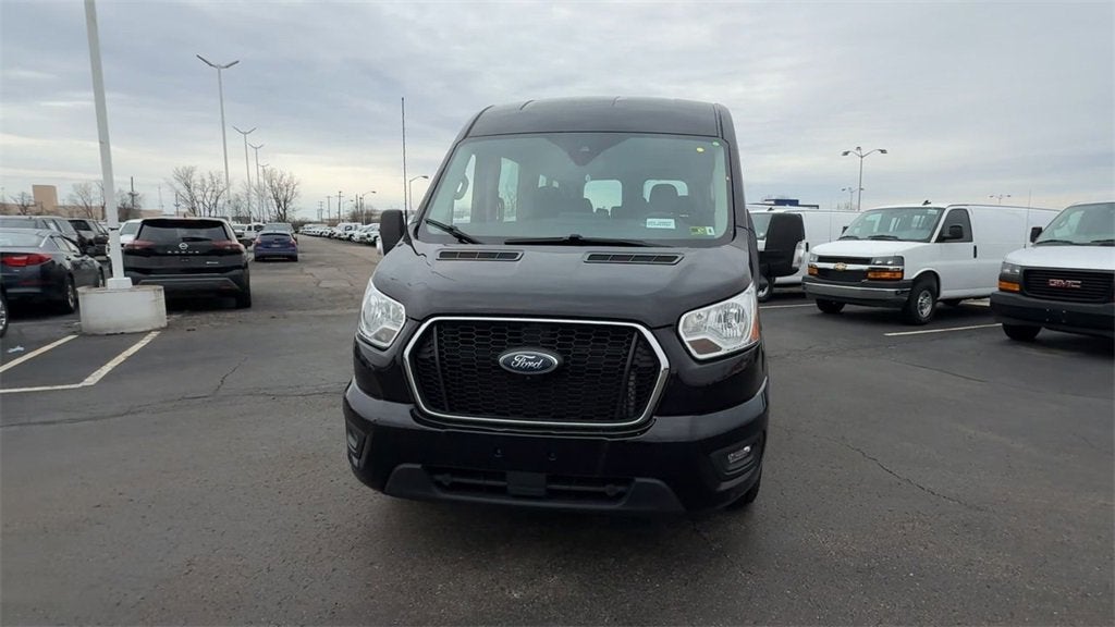 2022 Ford Transit Passenger Wagon XL