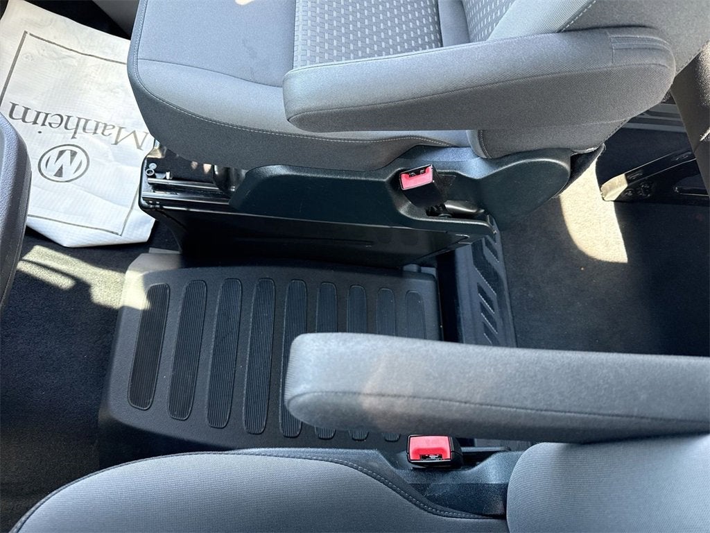 2022 Ford Transit Passenger Wagon XL