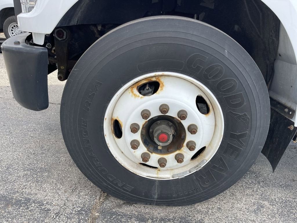 2019 Ford Super Duty F-650 Straight Base