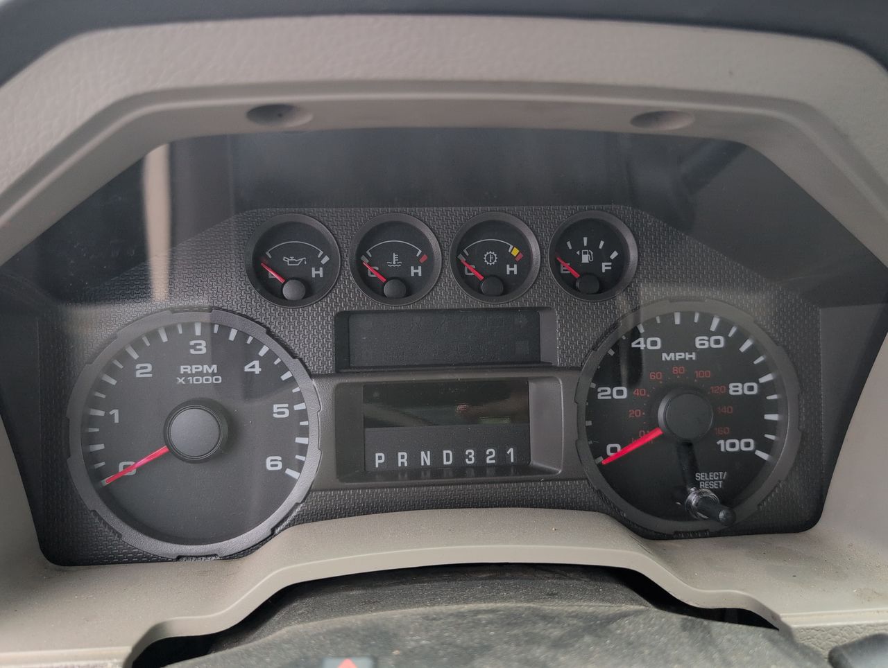 2008 Ford Super Duty F-350 DRW XL