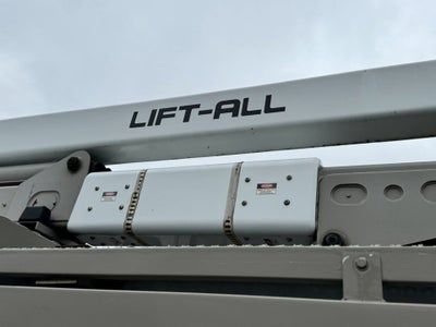 2007 FREIGHTLIN M2106S Base