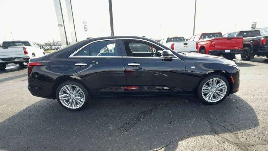 2025 Cadillac CT4 Premium Luxury