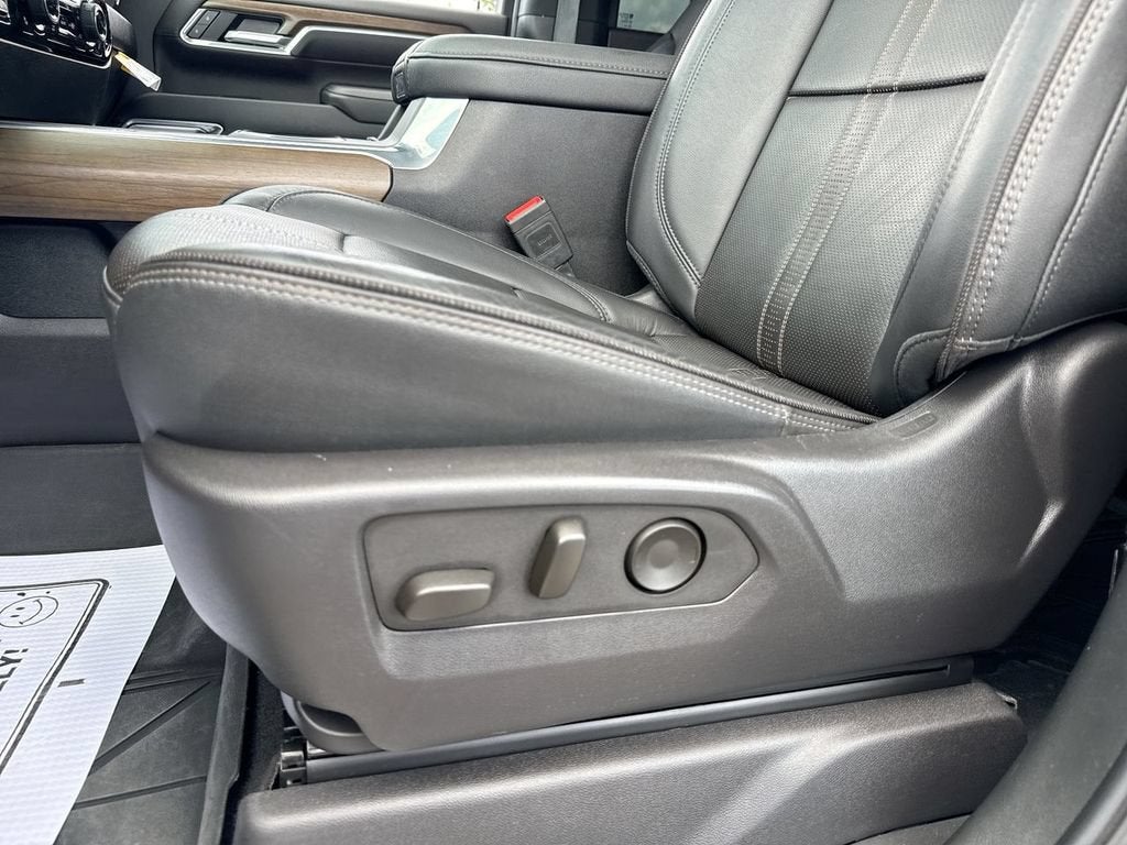 2025 Chevrolet Silverado 3500 HD High Country DRW