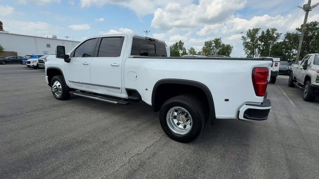 2025 Chevrolet Silverado 3500 HD High Country DRW