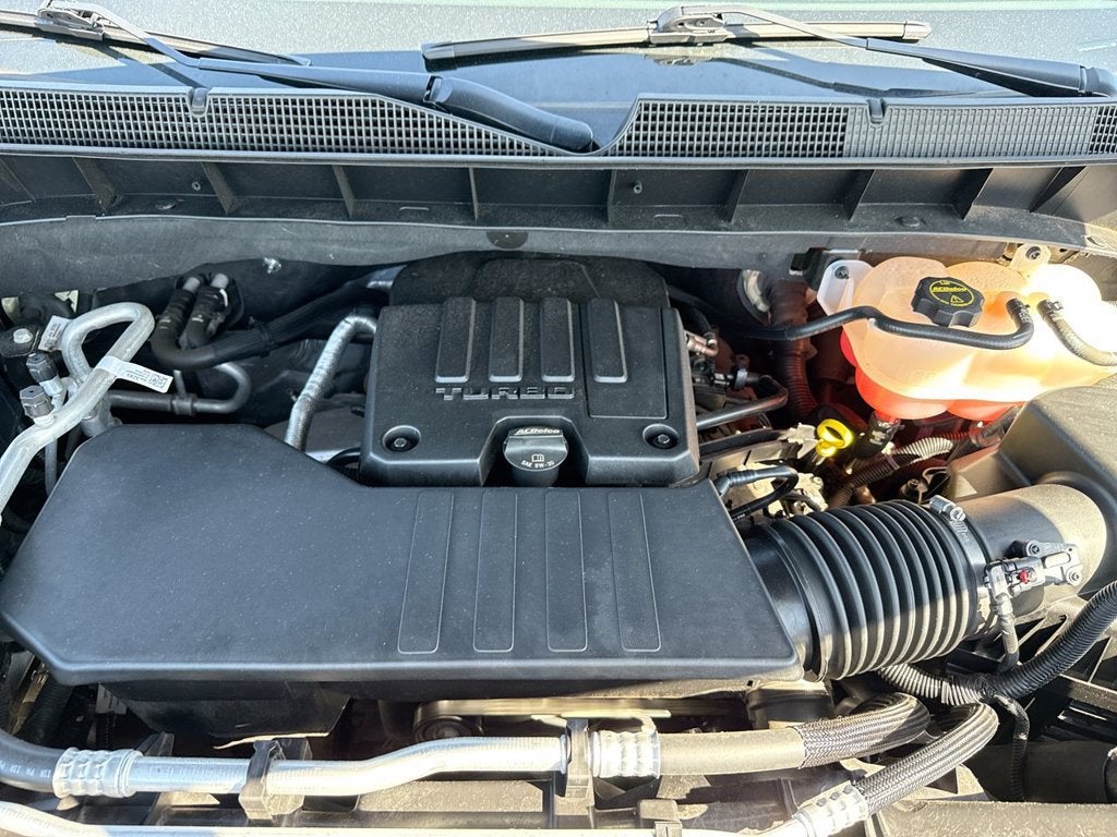 2025 Chevrolet Silverado 1500 LT (2FL)
